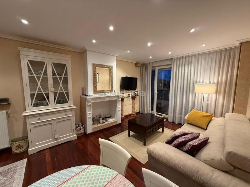 Foto 882b2c6e-a0c7-4910-a349-9234db40b8c6. Pis a los caserios 8 a Centro Castro - Urdiales