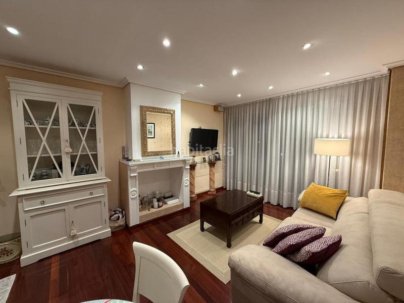 Foto a36d4440-6811-407c-b83b-e4e0dfc441e7. Pis a los caserios 8 a Centro Castro - Urdiales