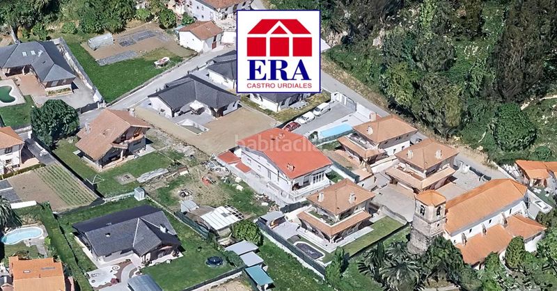 Foto 845dd032-3814-4fe6-beae-00d71ab5a19b. Casa amb calefacció aparcament piscina a Samano Castro - Urdiales