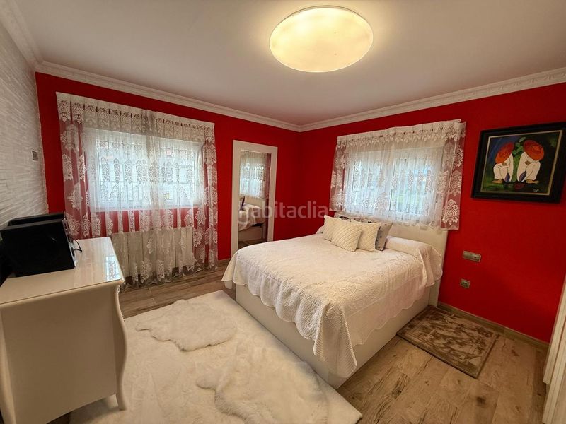 Foto 3e765c47-a6c0-46a9-b2b8-532375da77ac. Casa amb calefacció aparcament piscina a Samano Castro - Urdiales