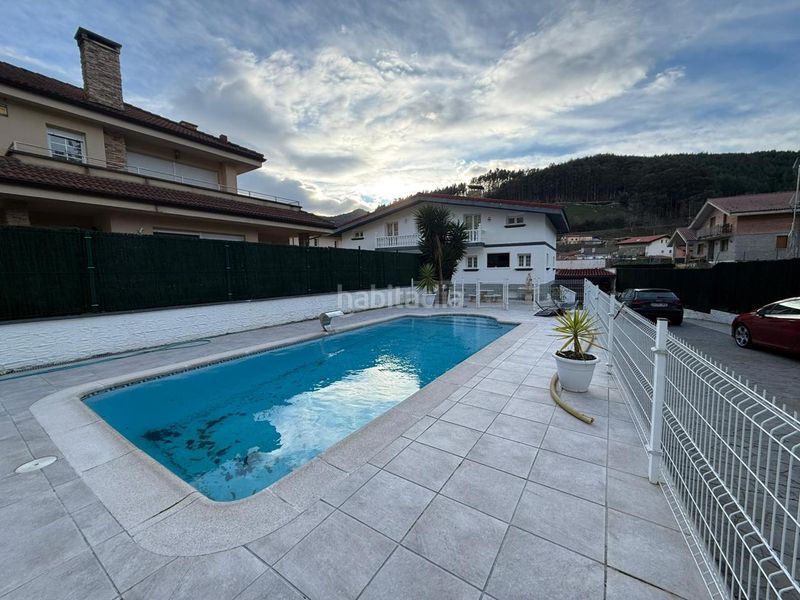 Foto 5f3bd7a9-4812-4469-a0cb-4eb96f0a2eb3. Casa amb calefacció aparcament piscina a Samano Castro - Urdiales