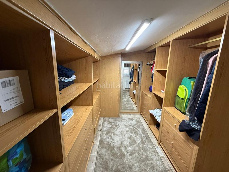 Foto 74d539d0-9671-45fb-8799-744b207232d0. Casa amb calefacció aparcament piscina a Samano Castro - Urdiales
