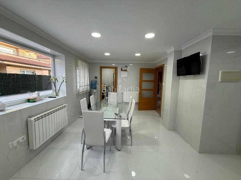 Foto a17c7b2b-d7e1-41d9-99ac-5aab78a95a31. Casa amb calefacció aparcament piscina a Samano Castro - Urdiales