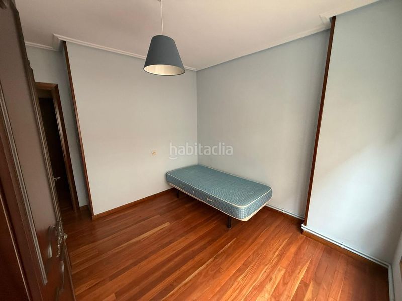 Foto ceaa702b-3979-4be6-bdbb-092114dc5508. Pis a matilde de la torre 6 a Centro Castro - Urdiales