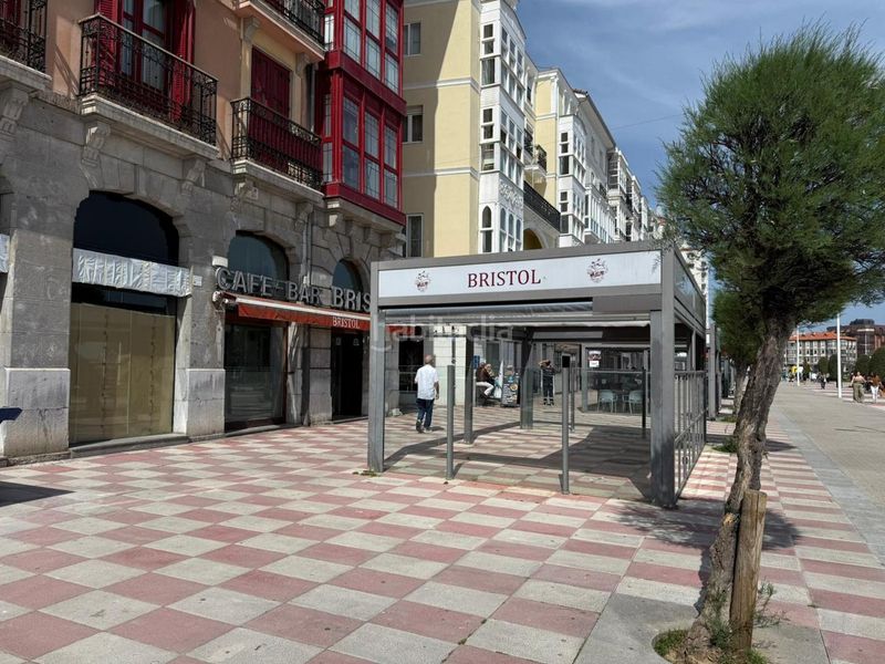 Foto 1b57d2dd-f9fe-4654-a575-a7b7dba72d13. Local comercial a Centro Castro - Urdiales