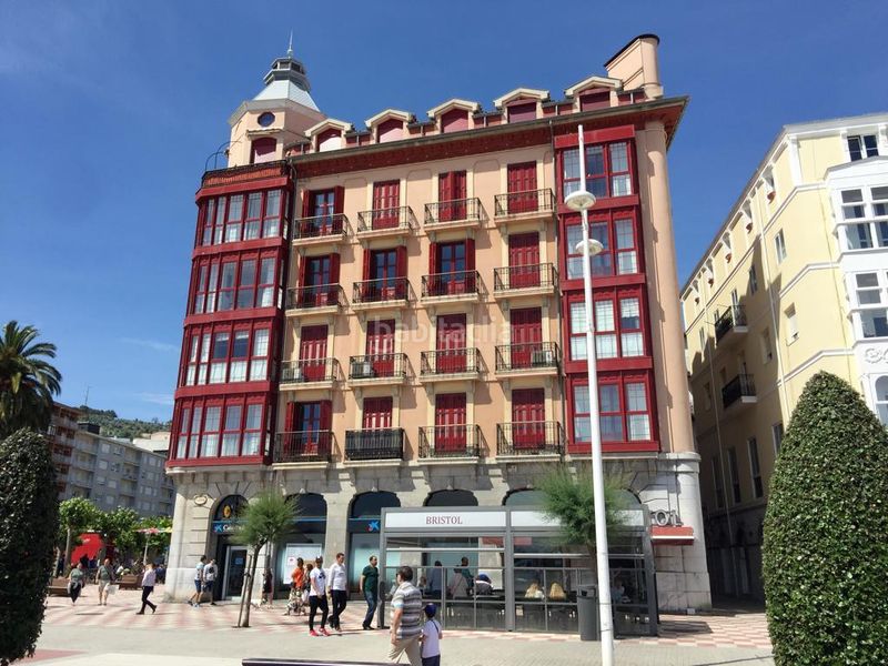 Foto 4c20902f-6890-4279-98de-12e4daecf9d5. Local comercial a Centro Castro - Urdiales