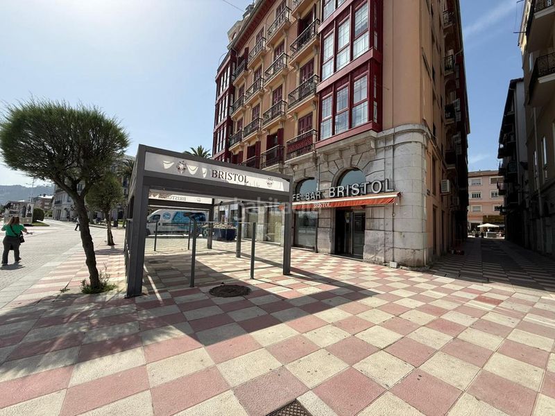 Foto ec5107dc-f6f3-4ccf-8056-a031a6c377f8. Local comercial a Centro Castro - Urdiales