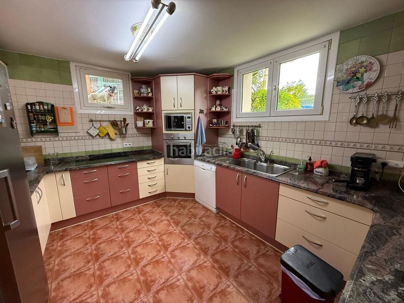 Foto d1e13bd2-daaf-48e3-bf5d-499d12afe900. Casa en Samano Castro - Urdiales