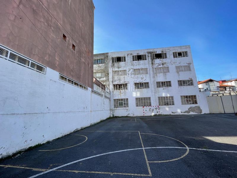 Foto ec028508-08e9-4b3b-af79-60107fc7dbcf. Local comercial a Centro Castro - Urdiales