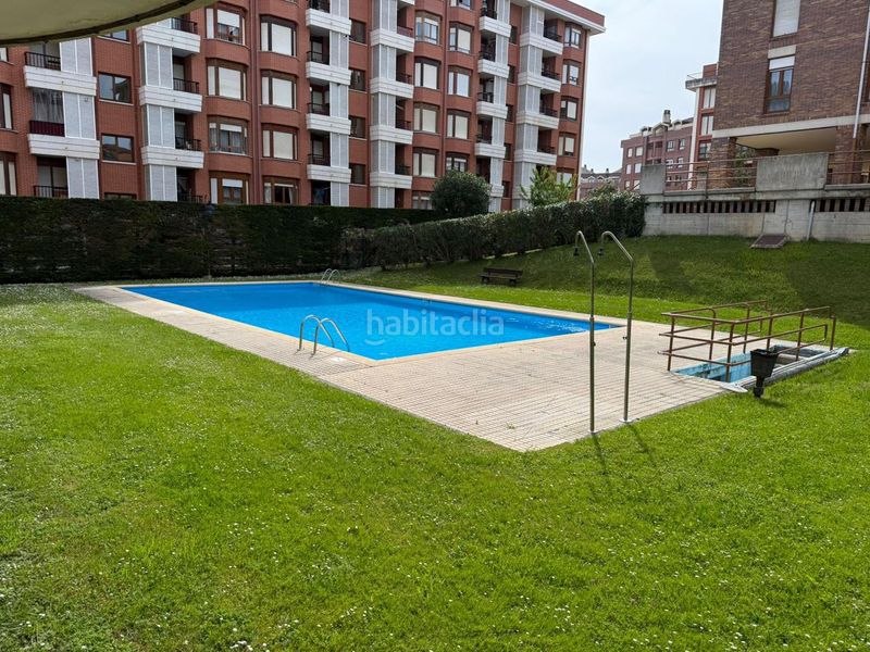 Foto 04beb3a0-943d-4310-bb0a-7a0345d848d7. Appartamento in paseo menéndez pelayo 49 in Brazomar Castro - Urdiales