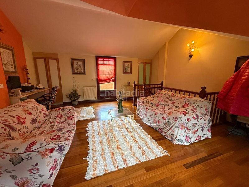 Foto 056ee3b4-3446-485f-97d3-248fa4e7b6db. Casa adossada amb calefacció aparcament a Brazomar Castro - Urdiales