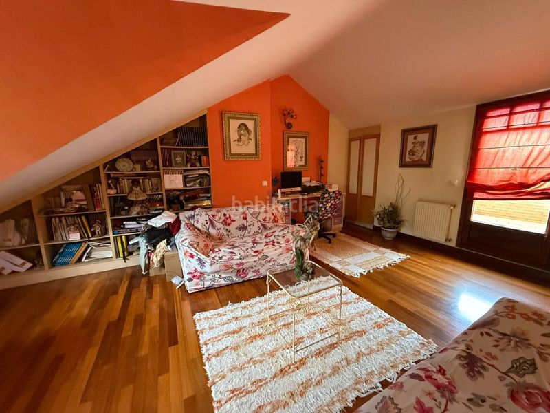 Foto 8f5f63ba-c4d3-4c97-b4bb-44da13eb5c42. Casa adossada amb calefacció aparcament a Brazomar Castro - Urdiales