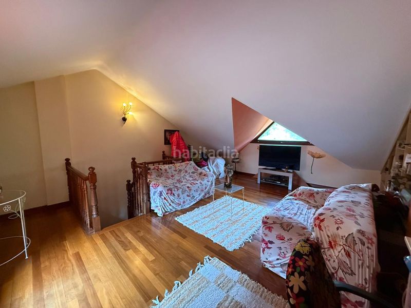 Foto 90d0f118-1b3a-4a6a-934e-e7a2009f14c4. Casa adossada amb calefacció aparcament a Brazomar Castro - Urdiales