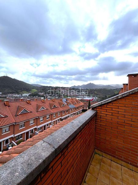 Foto d9f0c70e-8f1b-4272-b180-67ad8dbc1ea8. Casa adossada amb calefacció aparcament a Brazomar Castro - Urdiales