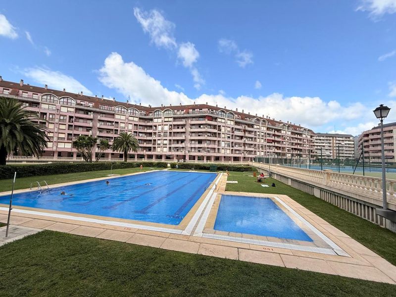 Foto 699701c6-7857-4612-9afe-1dc4e4e57fdc. Pis amb calefacció aparcament piscina a Brazomar Castro - Urdiales