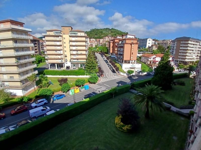 Foto feef97ad-897e-4f78-98a8-aafe9082d242. Pis amb calefacció aparcament piscina a Brazomar Castro - Urdiales