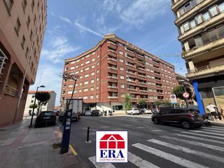 Flat in Eladio laredo 8. Piso de 3 habitaciones reformado y muy luminoso