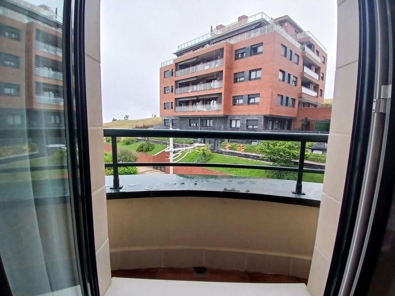 Foto b72b6b98-fa4b-4616-b609-85a29b23f884. Piso en Cotolino Castro - Urdiales