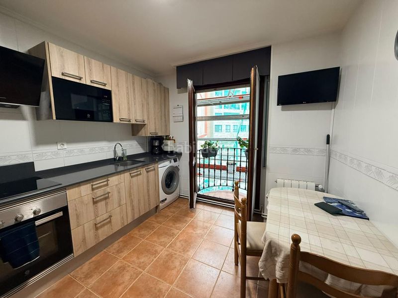 Foto ae328be0-a15f-41f6-be73-5edde9c78537. Flat with heating in Centro Castro - Urdiales