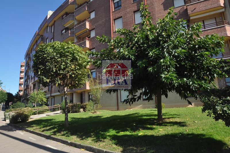 Foto 3295c139-8ba2-476d-9351-9816cc4b3334. Pis a calle leonardo rucabado 43 a Brazomar Castro - Urdiales