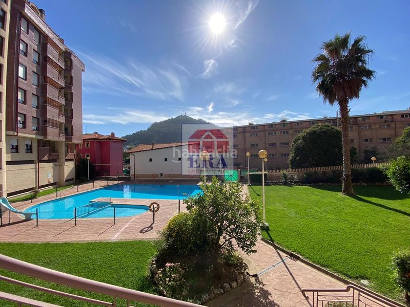 Foto 476355f8-3036-4984-930e-a27f069a75c3. Pis a calle leonardo rucabado 43 a Brazomar Castro - Urdiales