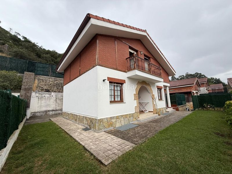 Foto 49cb674c-d1c3-48ed-9a98-09518734c1e1. Casa amb calefacció aparcament a Samano Castro - Urdiales