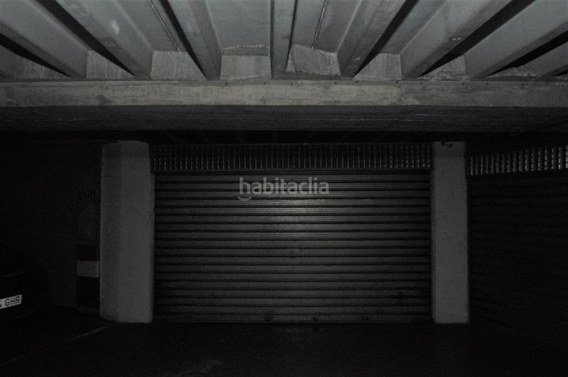 Foto 8768cf07-0658-4344-a528-c199cc894c0d. Parking voiture dans venancio bosco 2 dans Centro Castro - Urdiales