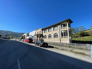 Pis a Barrio sámano-vallegón 1. Oportunidad de inversión! edificio en sámano