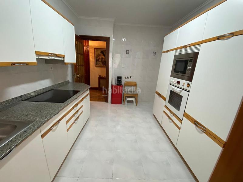 Foto f5120384-9a1c-4c26-a580-2584b86f1eea. Appartamento in república argentina 5 in Centro Castro - Urdiales