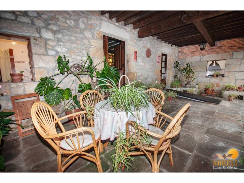 Foto 11cac86b-2029-4cd8-ade6-1831074113e0. Casa casona cántabra , piedra y madera , oreña , venta , cantabria en Alfoz de Lloredo