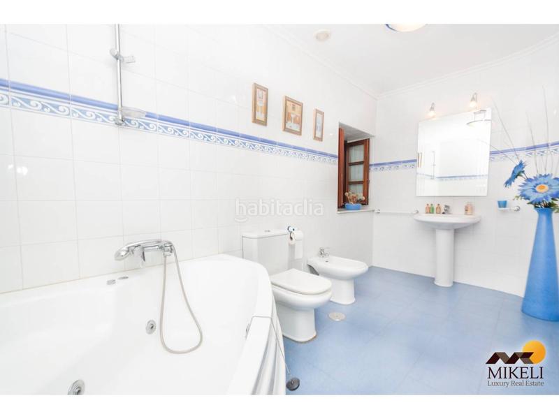 Foto c592697a-39b2-4a26-baec-ab6551278085. Casa casona cántabra , piedra y madera , oreña , venta , cantabria en Alfoz de Lloredo