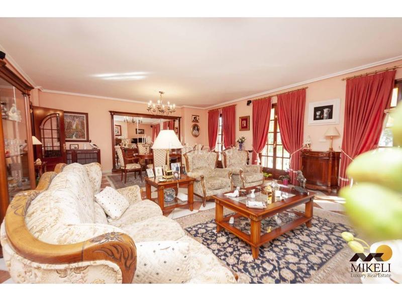 Foto ed39edaa-9d52-4684-bd6b-be77fc7c77a5. Chalet  en el alto Maliaño , con finca urbana edificable. en Camargo