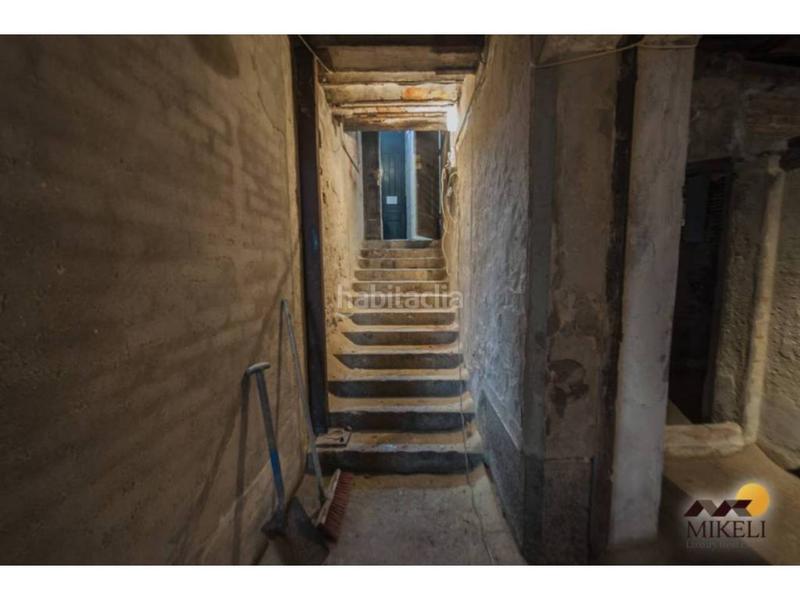 Foto ea06bf8f-5b7b-4f3f-a82c-096391e6f4d2. Local comercial a Puerto Chico Santander