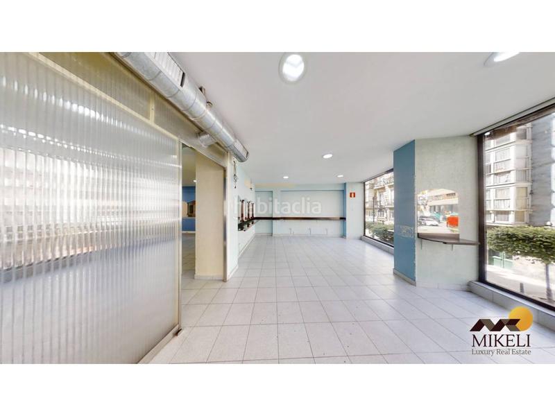 Foto 23431b8a-4171-40e5-9459-2c2734628efc. Alquiler local comercial local en alquiler en puertochico en Santander