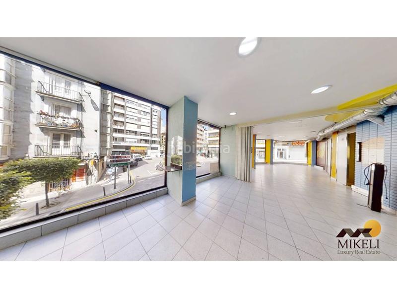 Foto 34ffd55d-4023-4d45-9262-c594d5ab0695. Alquiler local comercial local en alquiler en puertochico en Santander