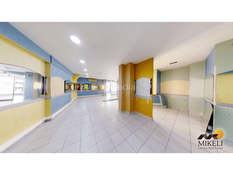 Foto 2a026880-1507-4ca9-a4f5-b9c67d36f46e. Rent business premise in Puerto Chico Santander