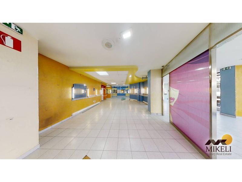 Foto d27511de-d9f2-48d7-89db-b996a21d1ea5. Rent business premise in Puerto Chico Santander