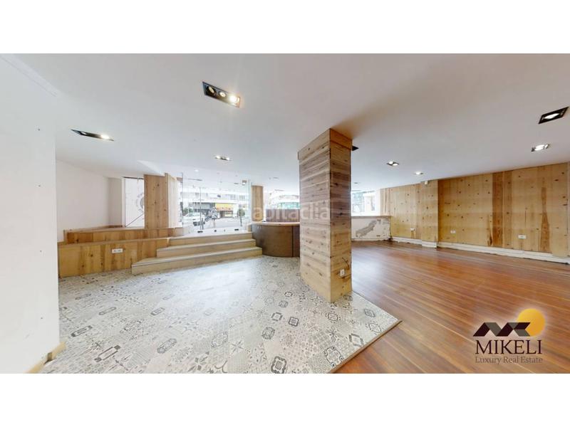 Foto f79af32c-ded4-4037-bf3a-85883c0351f6. Rent business premise in Puerto Chico Santander