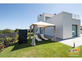Xalet  Calle los calderones. Chalet unifamiliar , independiente , moderno , venta , soto de l