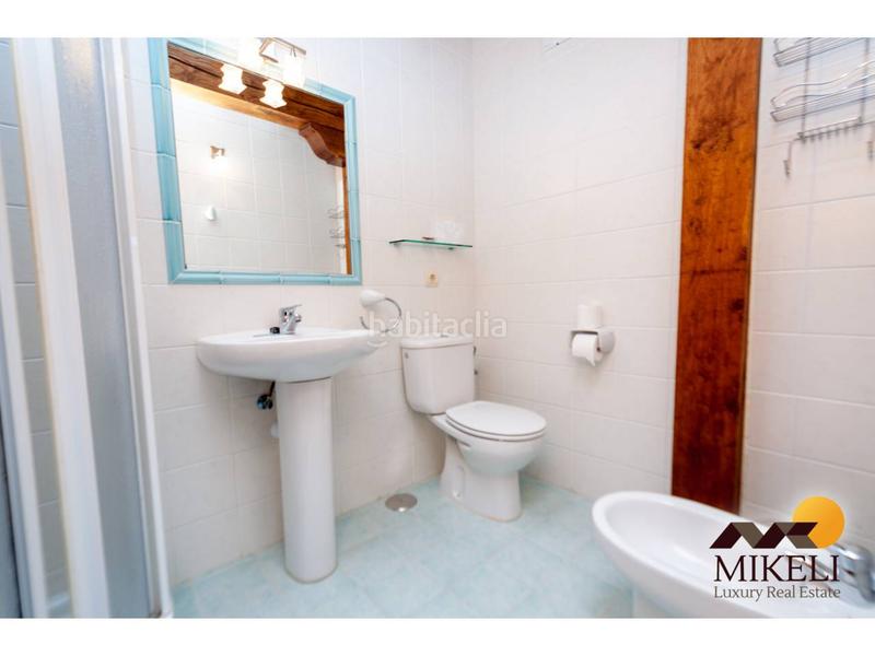 Foto 1db8c83e-f378-4414-bcff-aef1957f1eb3. Edificio en barrio la herrán 46 encantadora posada una inversión única en cantabria en Santillana del Mar