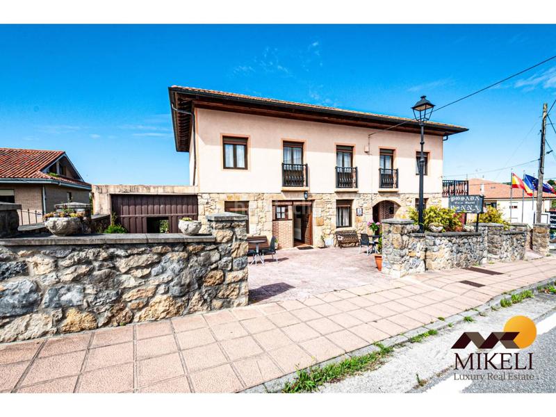 Foto 6b18ca35-df62-4af6-b5f6-2b496b5f514c. Edificio en barrio la herrán 46 encantadora posada una inversión única en cantabria en Santillana del Mar