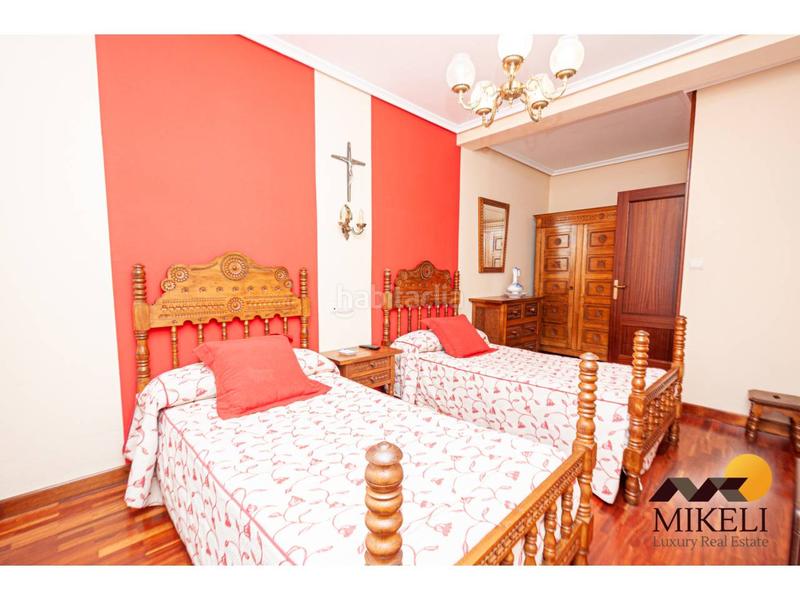 Foto 7b19a5fc-17f5-4996-a0cc-750518396a83. Edificio en barrio la herrán 46 encantadora posada una inversión única en cantabria en Santillana del Mar