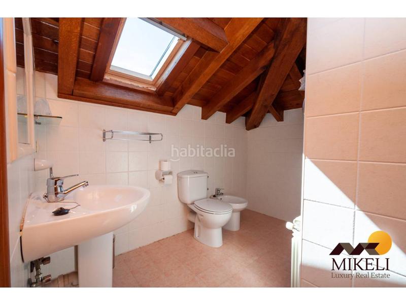 Foto 8ca3bcd9-fab5-4e15-9944-18d45e886c0b. Edificio en barrio la herrán 46 encantadora posada una inversión única en cantabria en Santillana del Mar