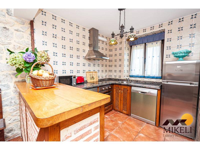 Foto 9bf252f3-87f5-430a-b10b-2143ecffc42f. Edificio en barrio la herrán 46 encantadora posada una inversión única en cantabria en Santillana del Mar