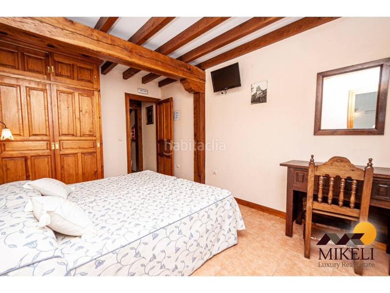 Foto e46b259b-a987-4e4d-81c8-361bb3ae926f. Edificio en barrio la herrán 46 encantadora posada una inversión única en cantabria en Santillana del Mar