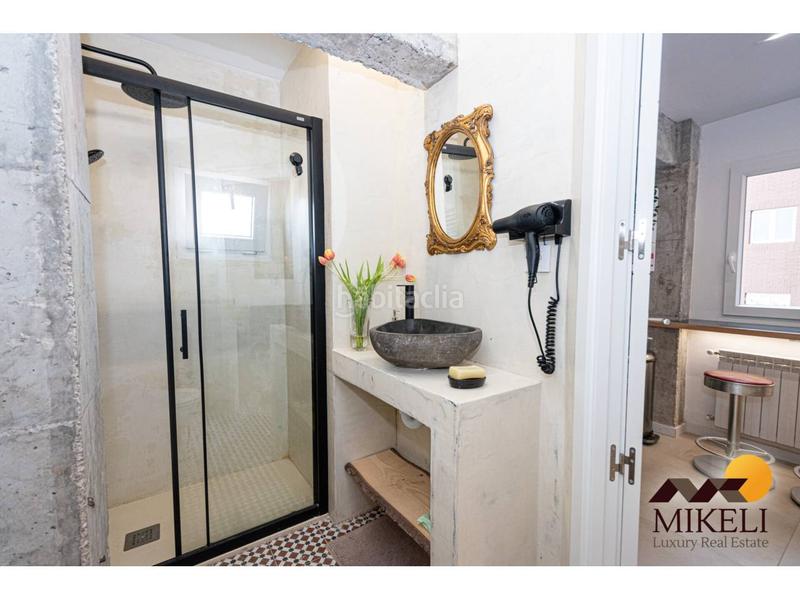 Foto bd025aa7-7171-462e-81cb-eb5052674b7e. Piso coqueto apartamento con vistas al mar en el sardinero en Santander