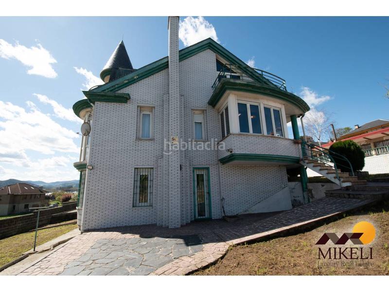 Foto 29f8fcaa-4cf3-4440-b1b0-b43575907276. Chalet un chalet en venta amplio y cautivador en guarnizo, en Astillero (El)