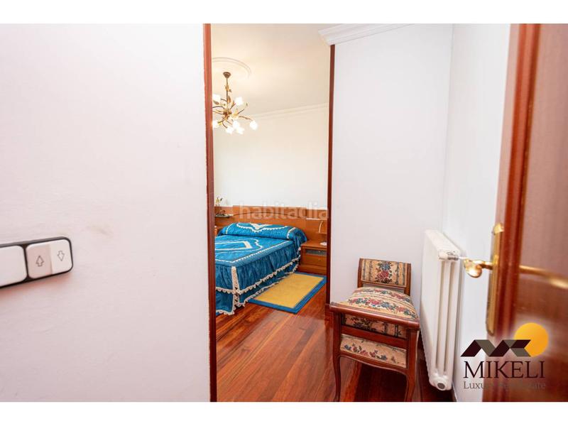 Foto eb8f6cd1-177e-466a-8535-d86acce4acea. Chalet un chalet en venta amplio y cautivador en guarnizo, en Astillero (El)