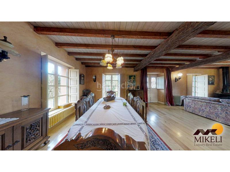 Foto 0d7ae510-c10b-44bc-a18c-4c2ab57502c9. Chalet herencia indiana en Puente Viesgo
