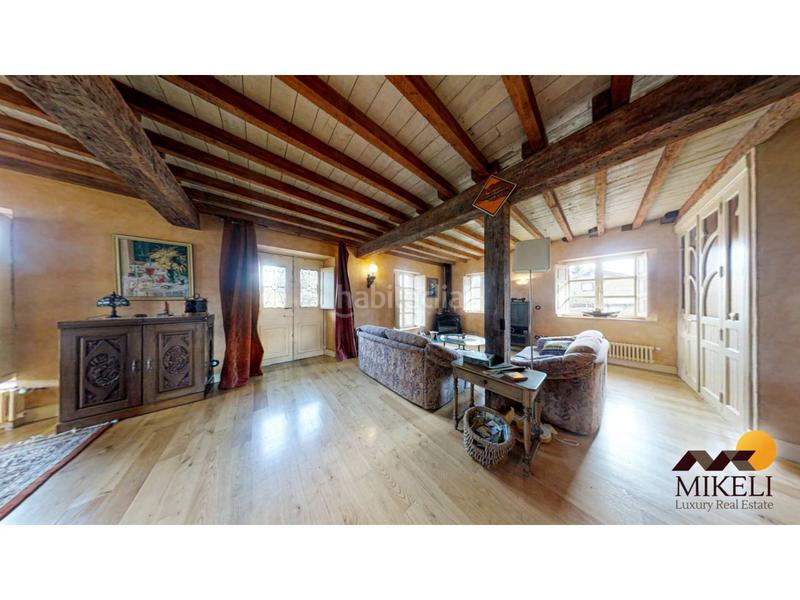 Foto ae29d2c2-9b56-42b3-84f0-5ee2c5accead. Chalet herencia indiana en Puente Viesgo
